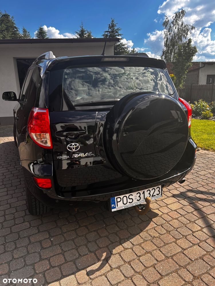 Toyota RAV4 - 3