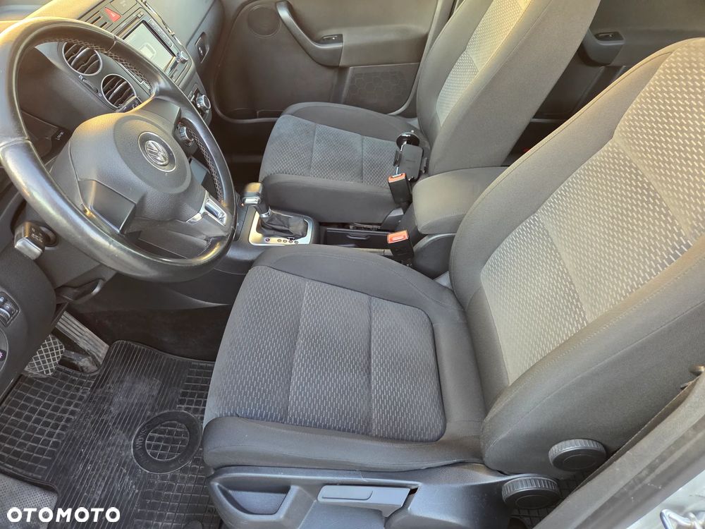 Volkswagen Golf Plus - 8
