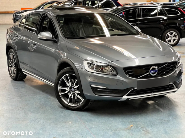 Volvo S60 D5 Drive-E Summum