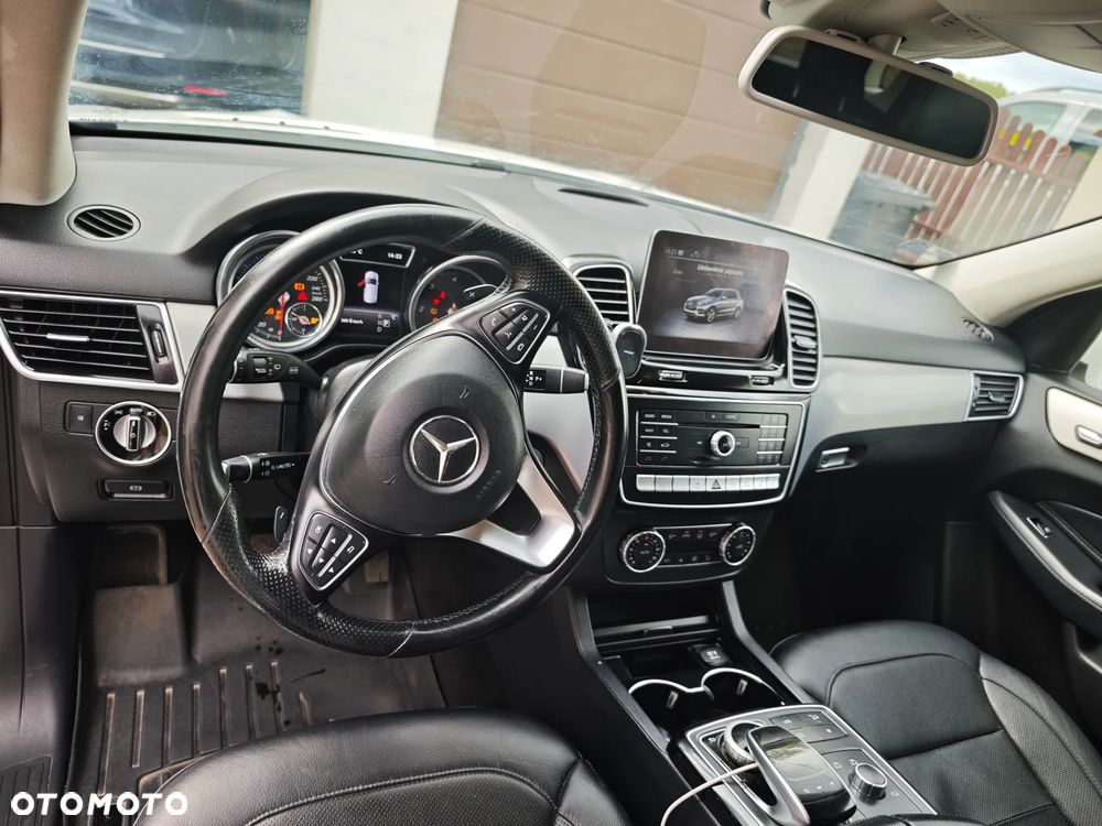 Mercedes-Benz GLE - 20