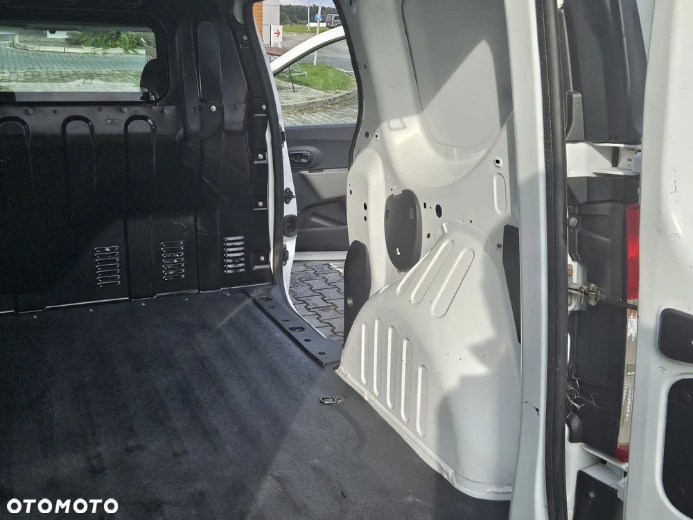 Dacia Dokker - 22
