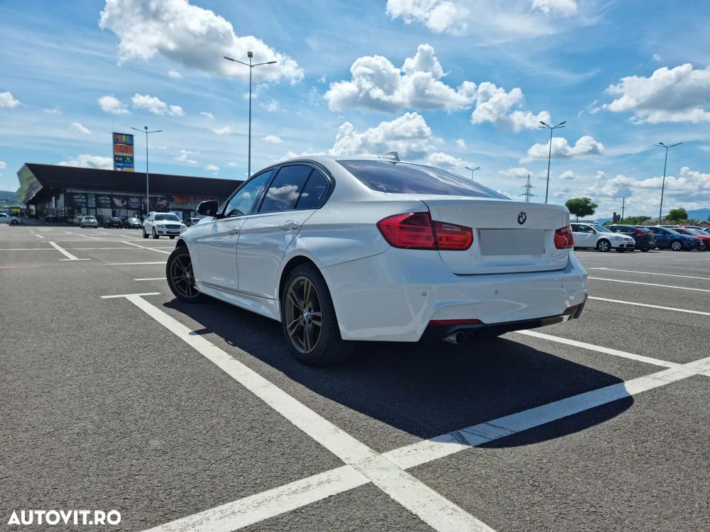 BMW Seria 3 318d xDrive Sport Line - 7