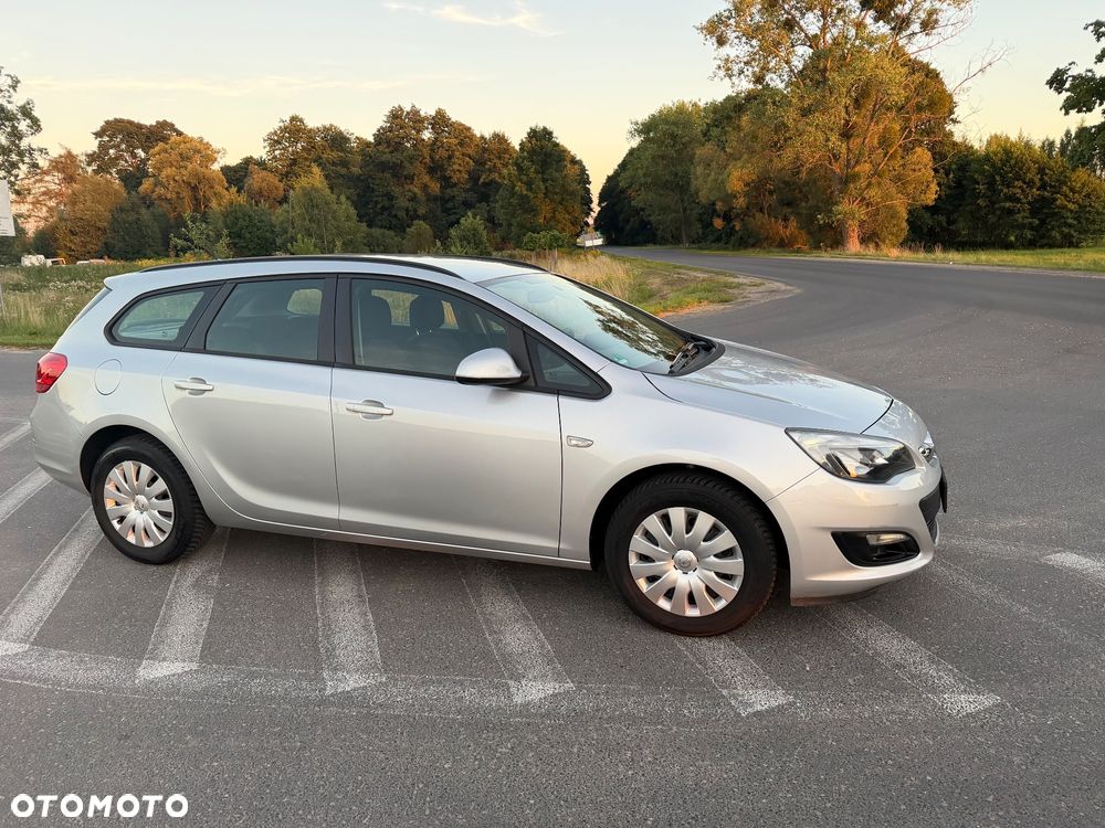 Opel Astra 1.7 CDTI Enjoy - 23