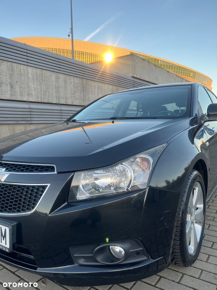 Chevrolet Cruze 1.8 LT - 3