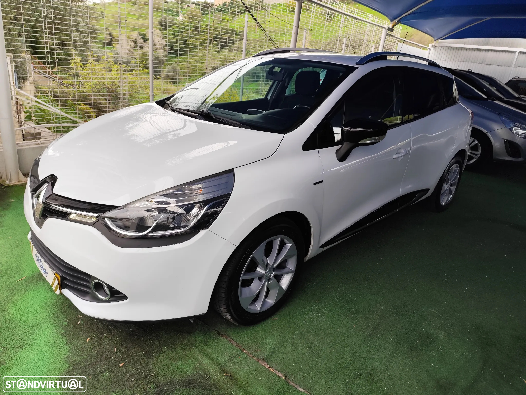 Renault Clio Sport Tourer 1.5 dCi Limited - 9