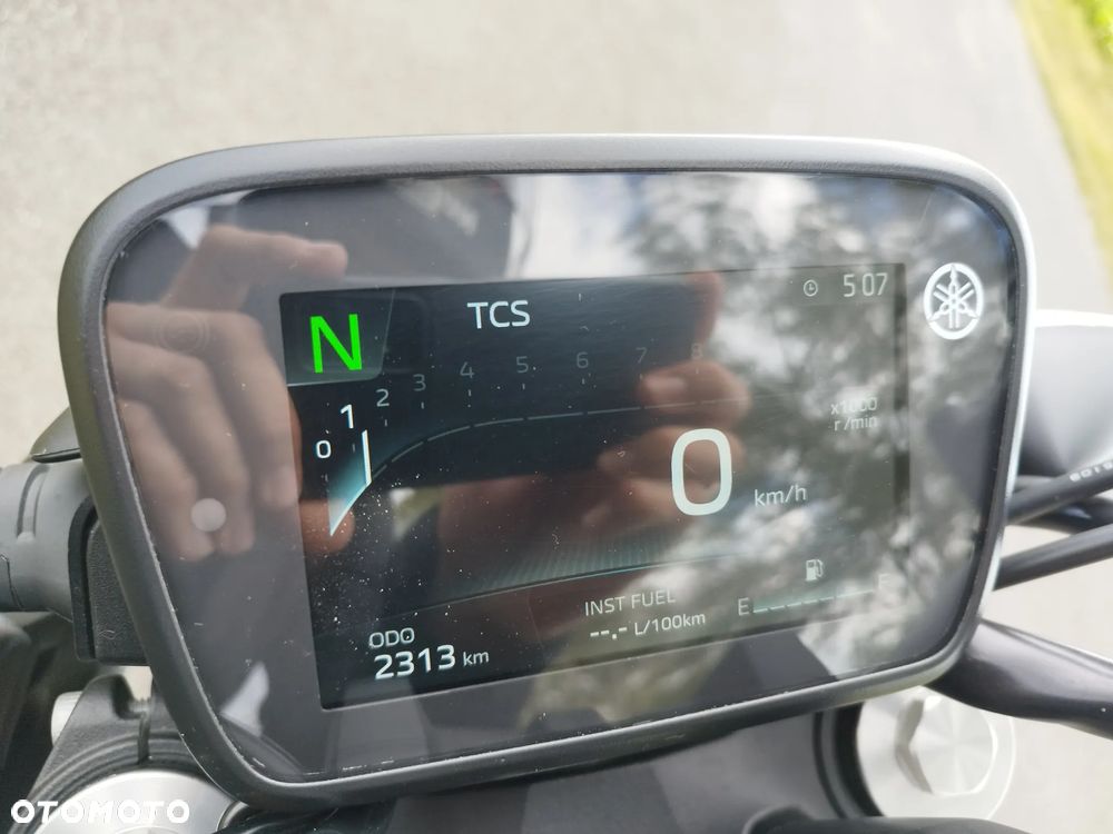 Yamaha MT - 7