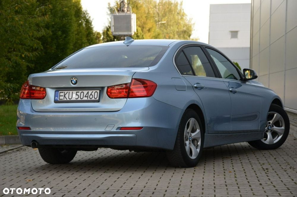 BMW Seria 3 - 11
