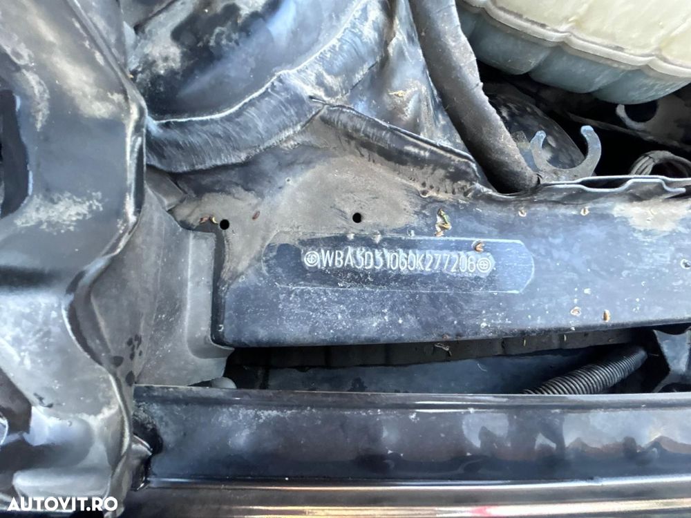 BMW Seria 3 320d Aut. - 9