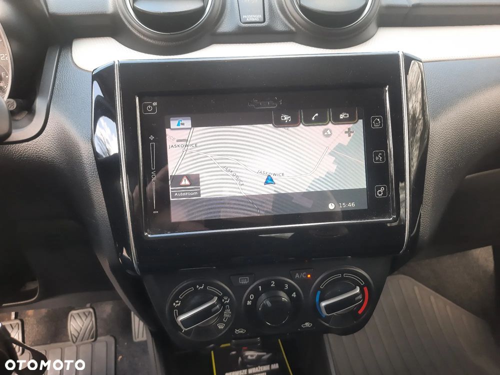 Suzuki Swift 1.2 SHVS Premium Plus - 12