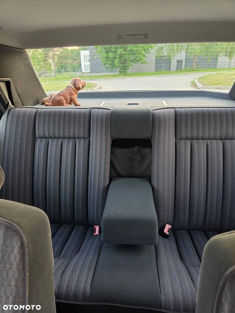 Mercedes-Benz W124 (1984-1993) ver-260-se - 27