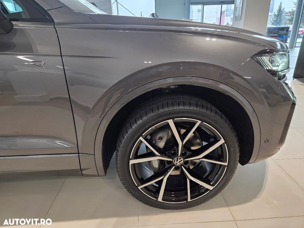 Volkswagen Touareg V6 TDI 4MOTION R-Line - 8