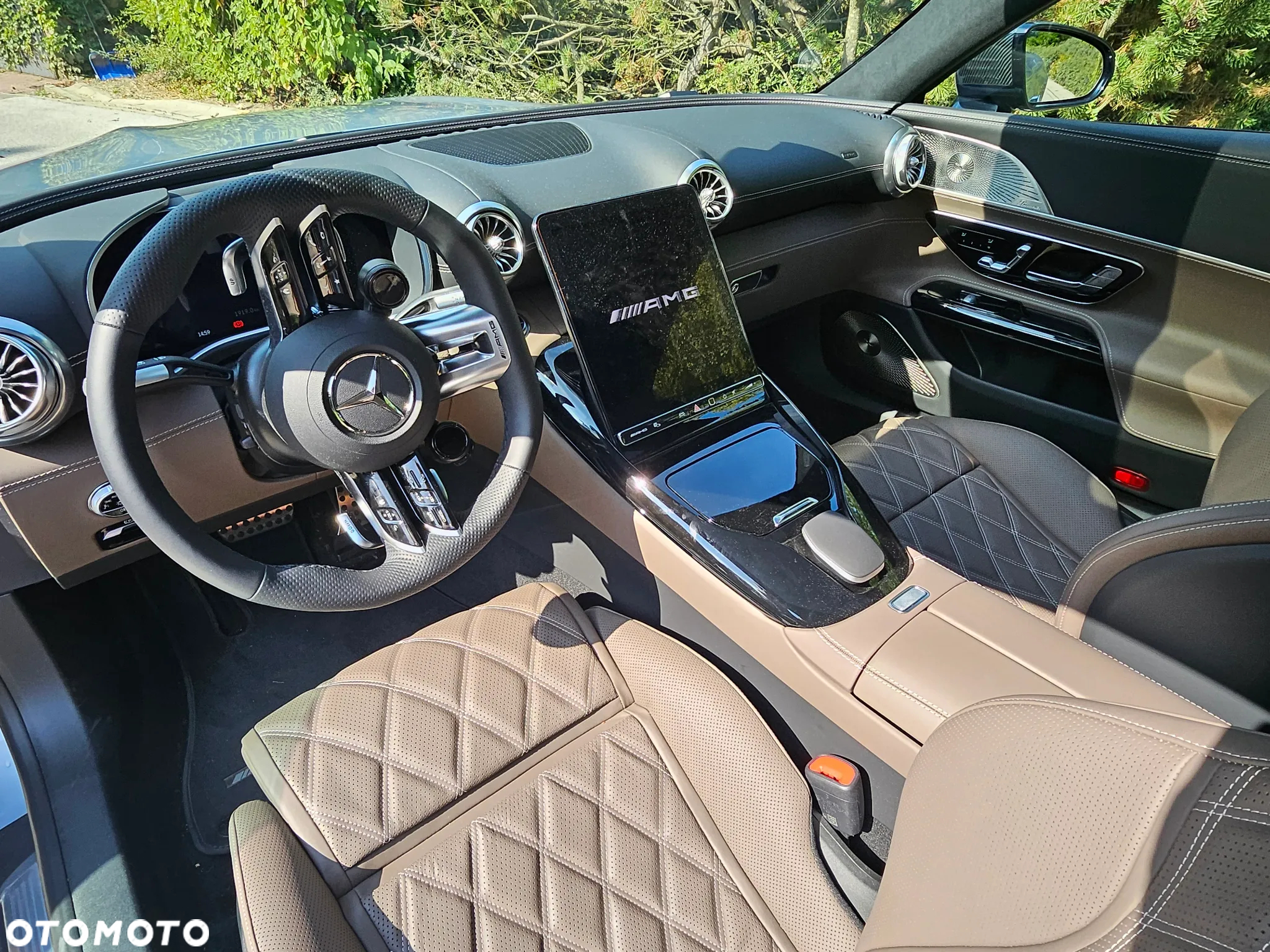 Mercedes-Benz AMG GT 63 4Matic+ - 27