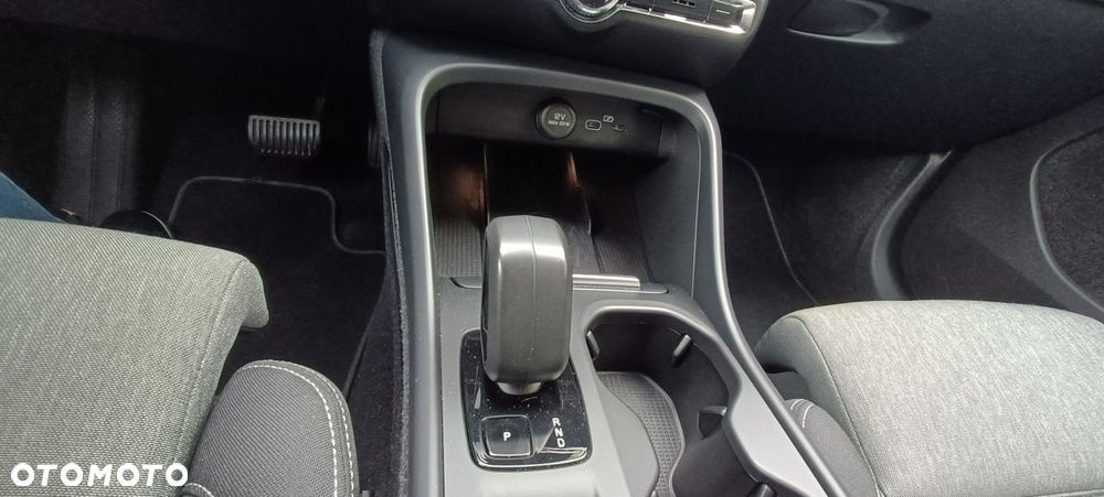 Volvo XC 40 B3 Core - 26