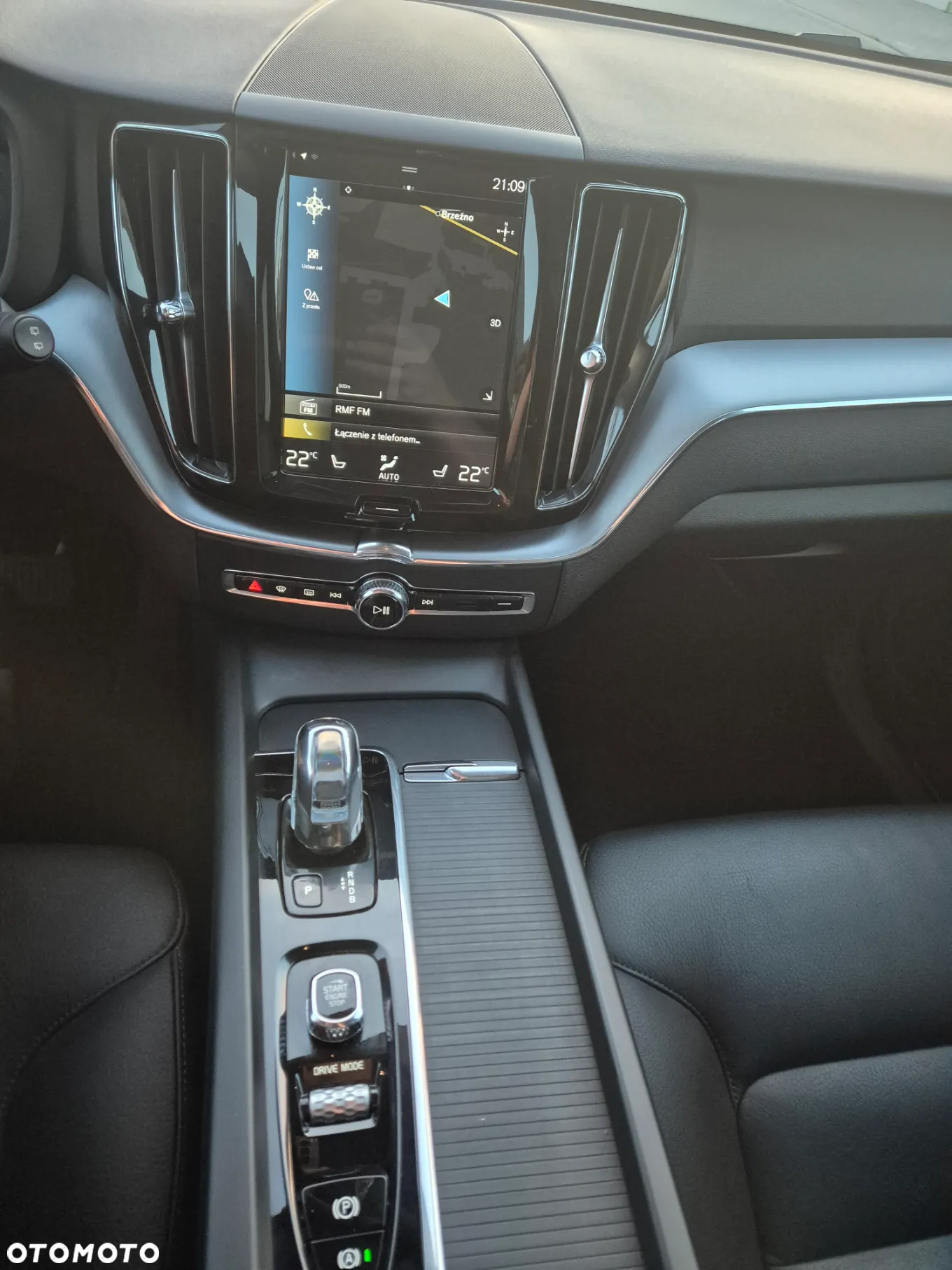 Volvo XC 60 T6 AWD Geartronic Momentum - 16