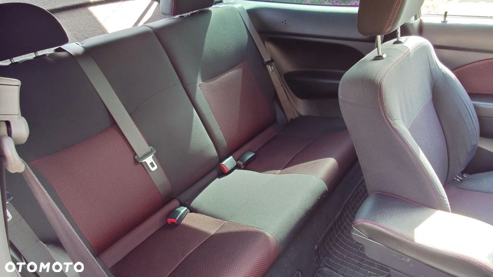 Honda Civic 1.6i ES - 20