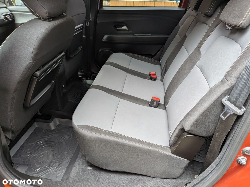 Dacia Jogger 1.0 TCe Extreme 7os - 40