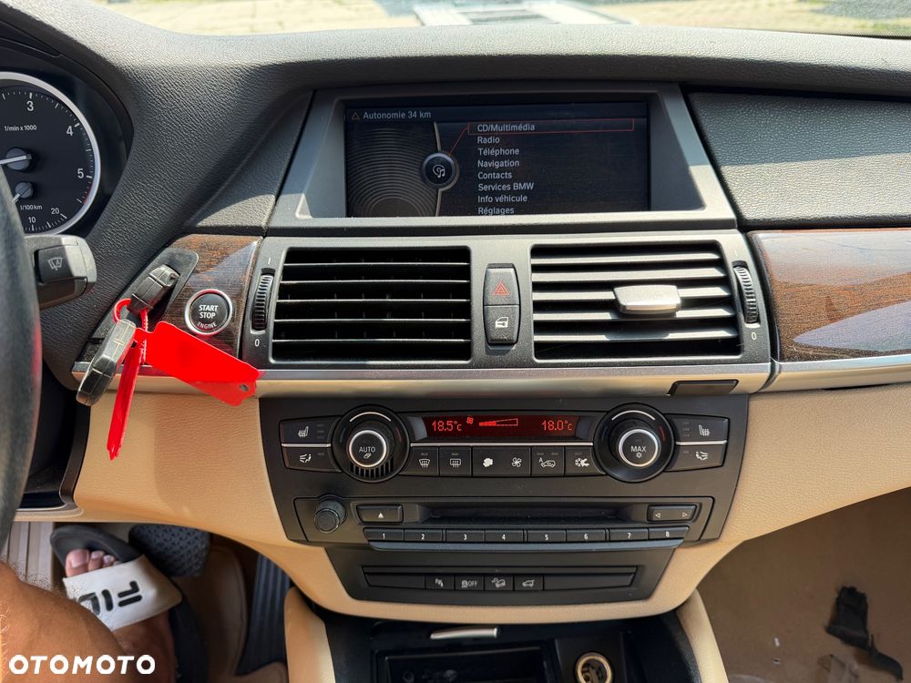 BMW X6 xDrive35d - 29
