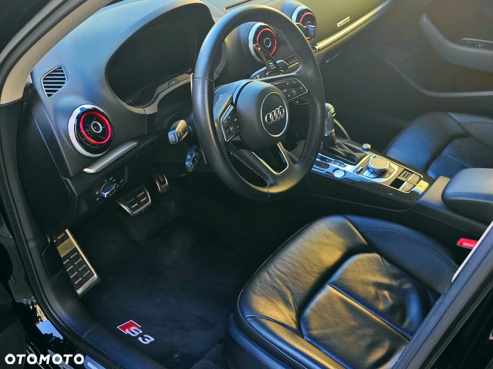 Audi A3 Limousine 40 TFSI Quattro S tronic - 11