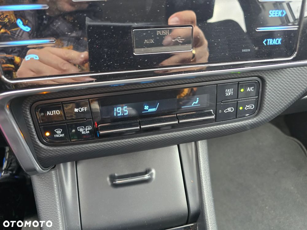 Toyota Auris 1.33 VVT-i Life - 25