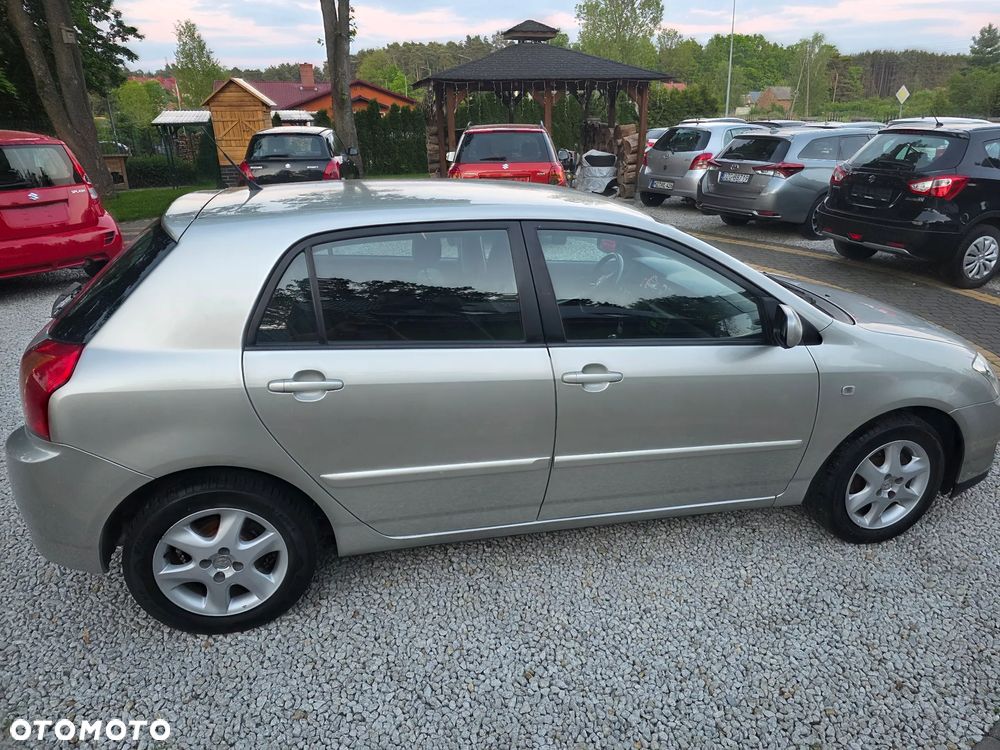 Toyota Corolla 1.6 VVT-i Executive - 8