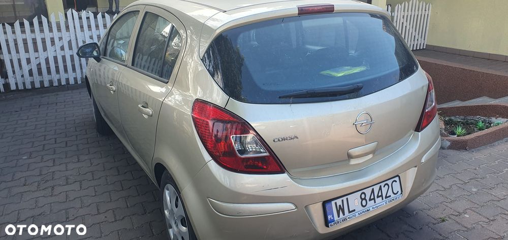 Opel Corsa 1.4 16V Sport - 4
