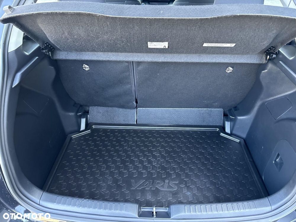 Toyota Yaris Hybrid 1.5 Comfort - 19