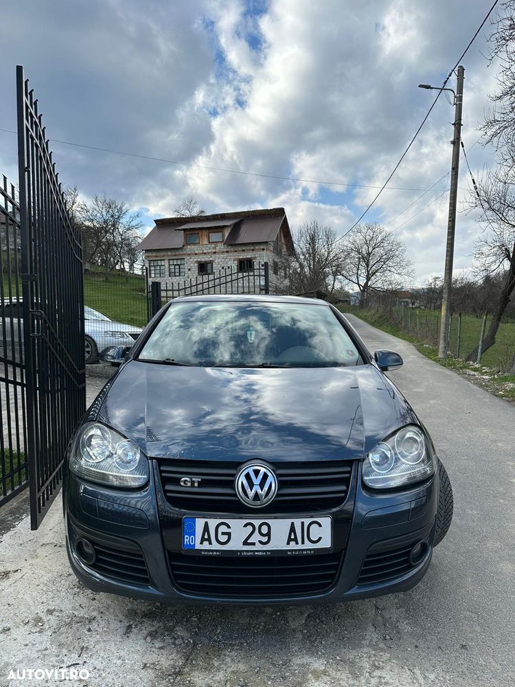 Volkswagen Golf 2.0 TDI GT Sport - 2