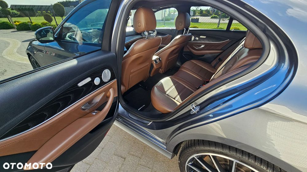 Mercedes-Benz Klasa E - 10
