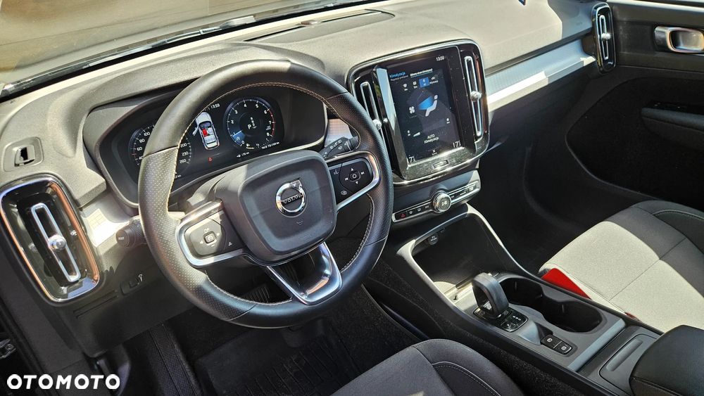 Volvo XC 40 - 17
