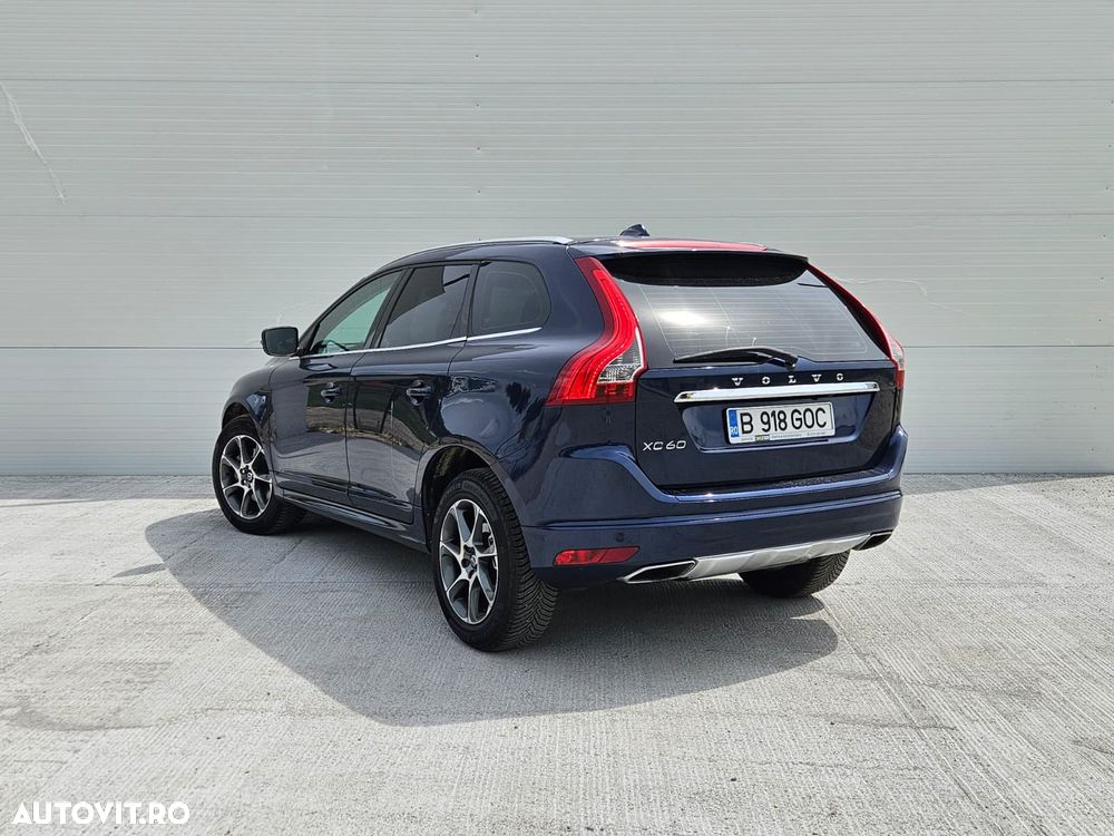 VOLVO XC60 2015 — imagine 3