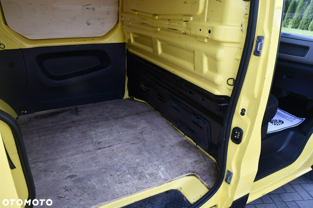 Renault Trafic - 21
