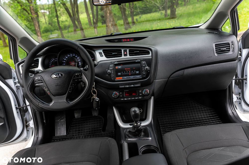 Kia Ceed 1.4 CVVT Vision - 35