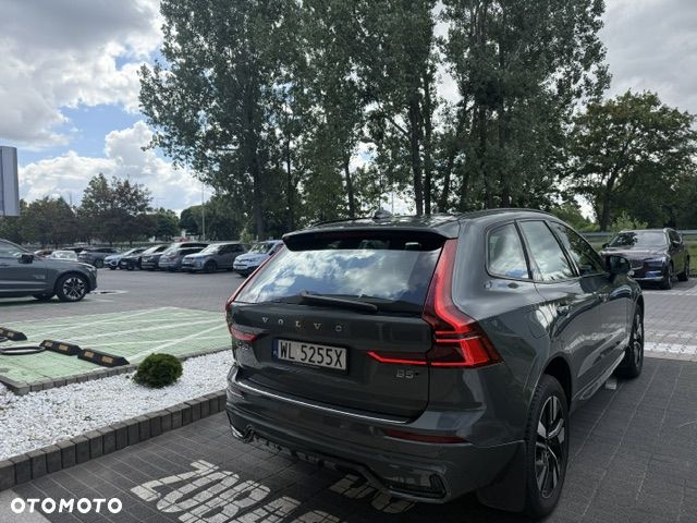 Volvo XC 60 B5 B AWD Plus Dark - 19