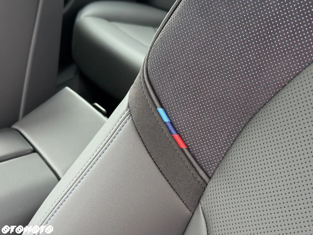 BMW Seria 5 530e PHEV M Sport - 17