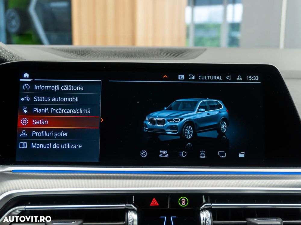 BMW X5 xDrive45e - 34