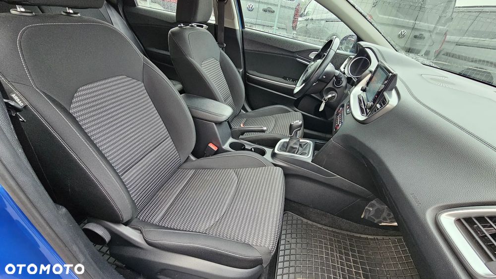 Kia Ceed 1.5 T-GDI L - 13