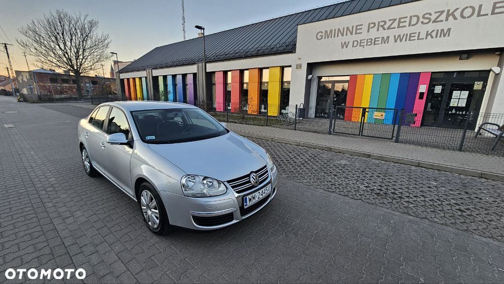 Volkswagen Jetta - 40