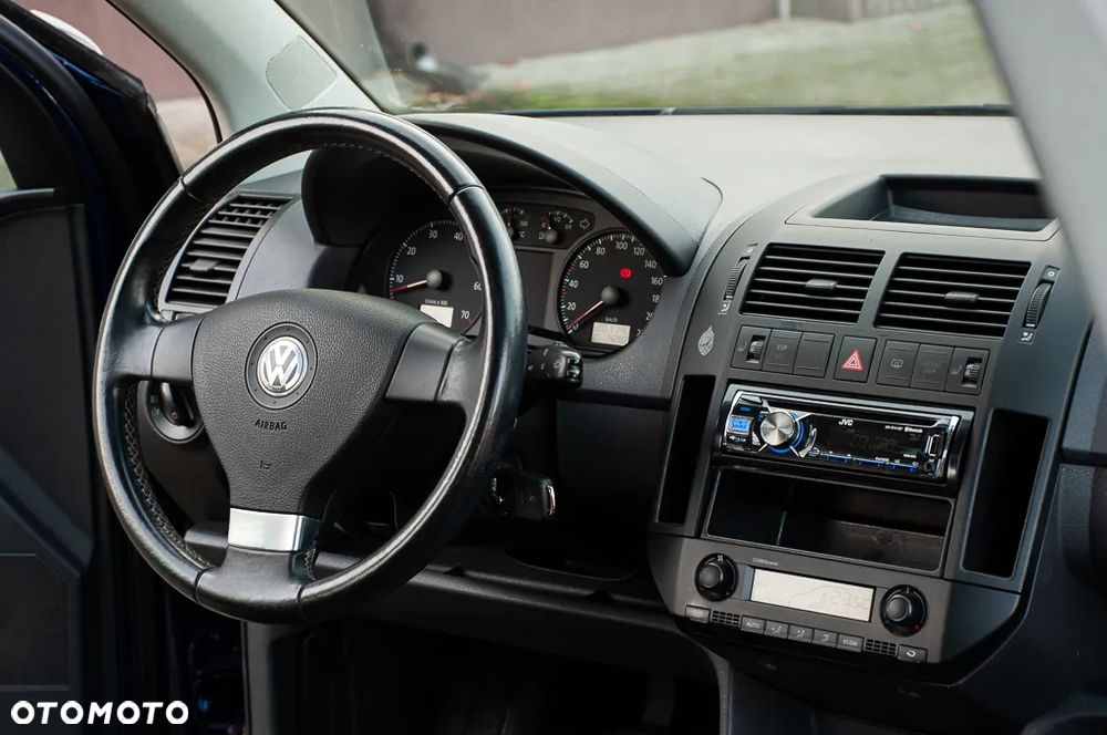 Volkswagen Polo 1.6 United - 22