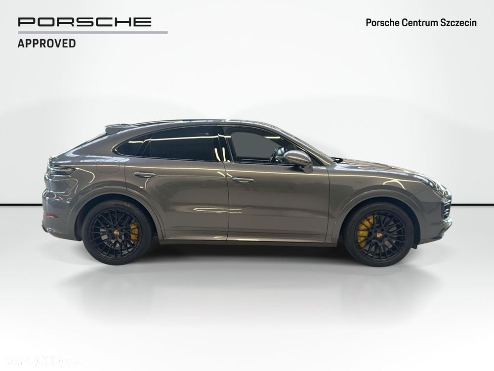 Porsche Cayenne - 7