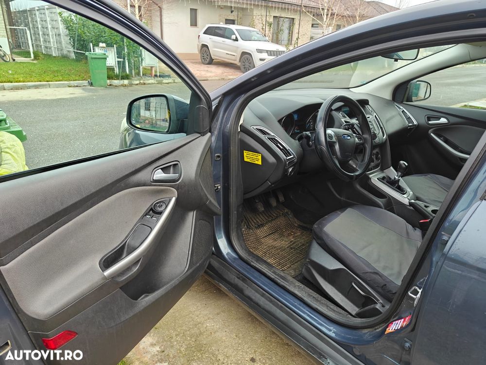 Ford Focus Turnier 1.6 TDCi DPF Trend - 10