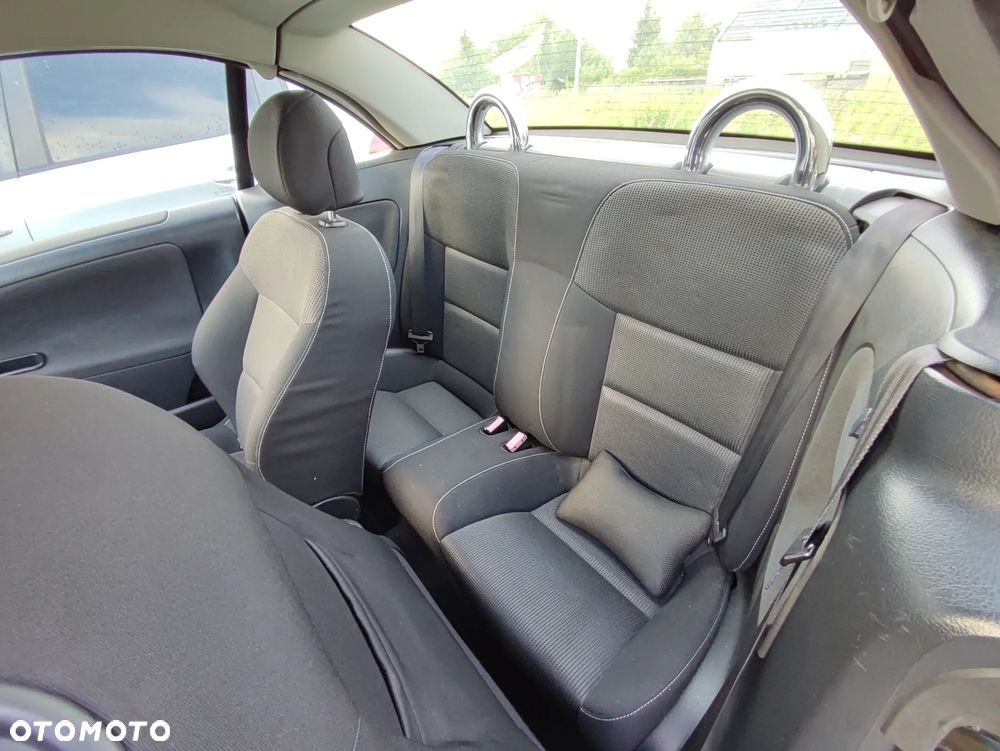 Peugeot 207 CC - 9