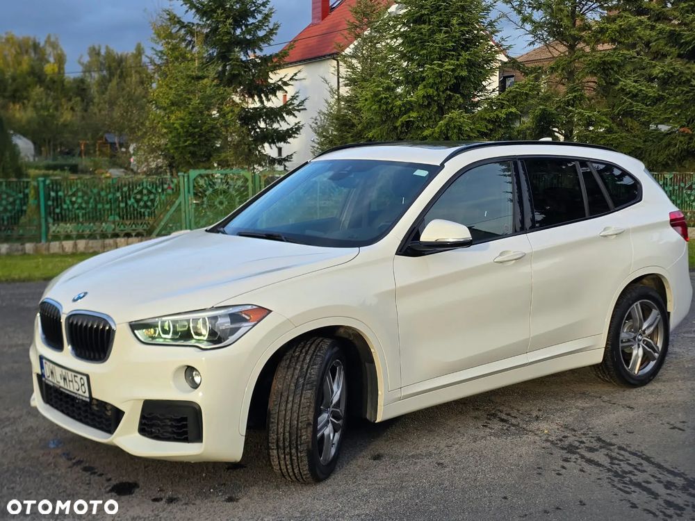 BMW X1 - 24