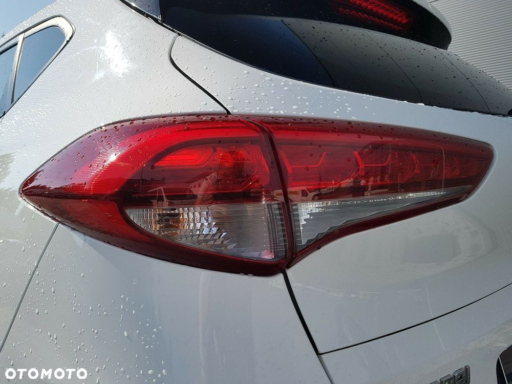 Hyundai Tucson 1.6 GDI BlueDrive Comfort 2WD - 10