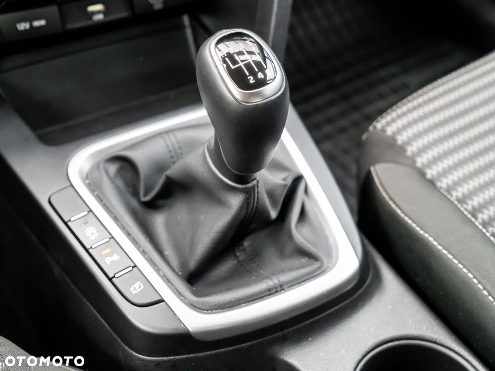 Kia XCeed 1.5 T-GDI M - 15