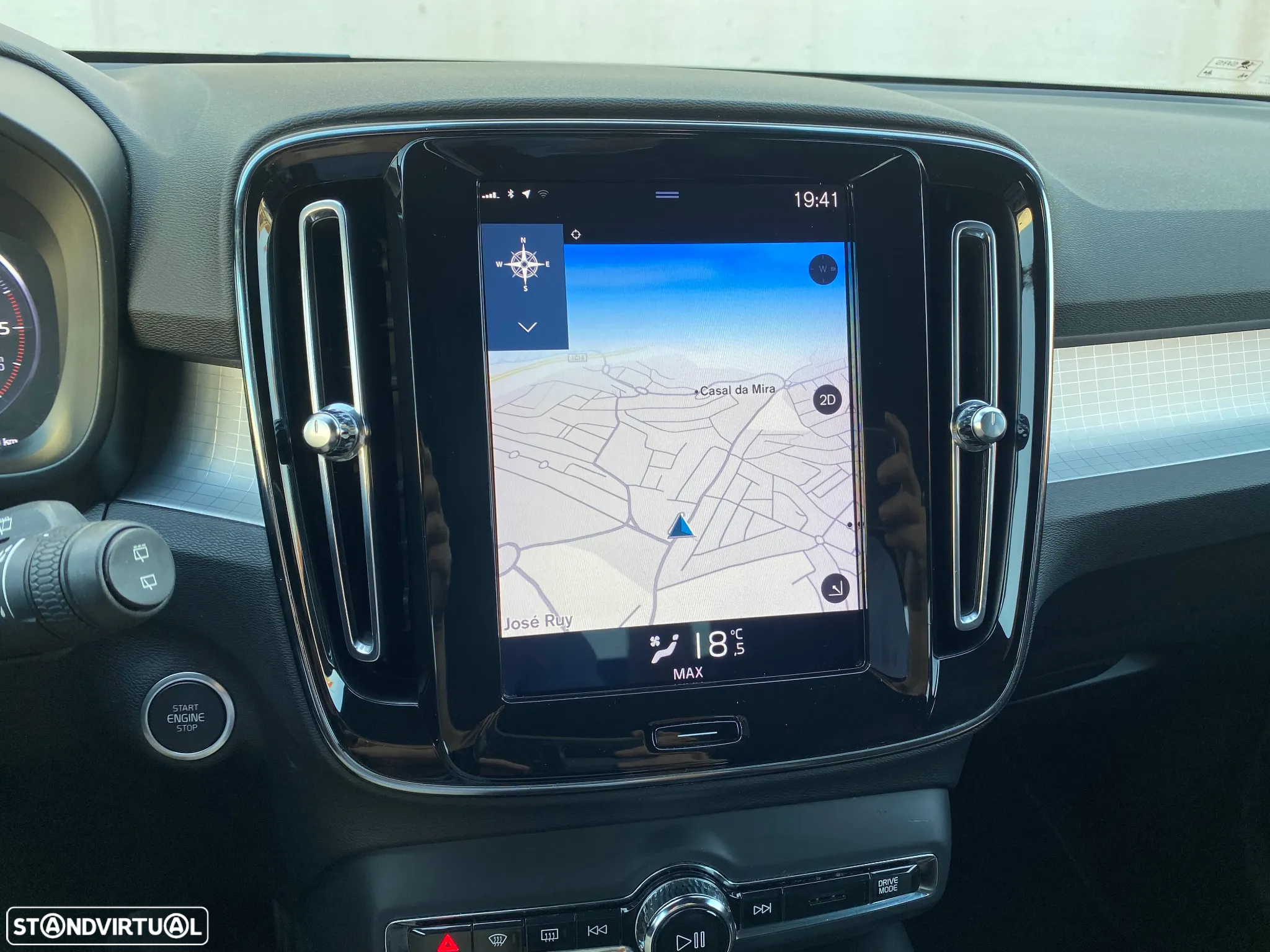 Volvo XC 40 2.0 D3 Momentum Plus - 13