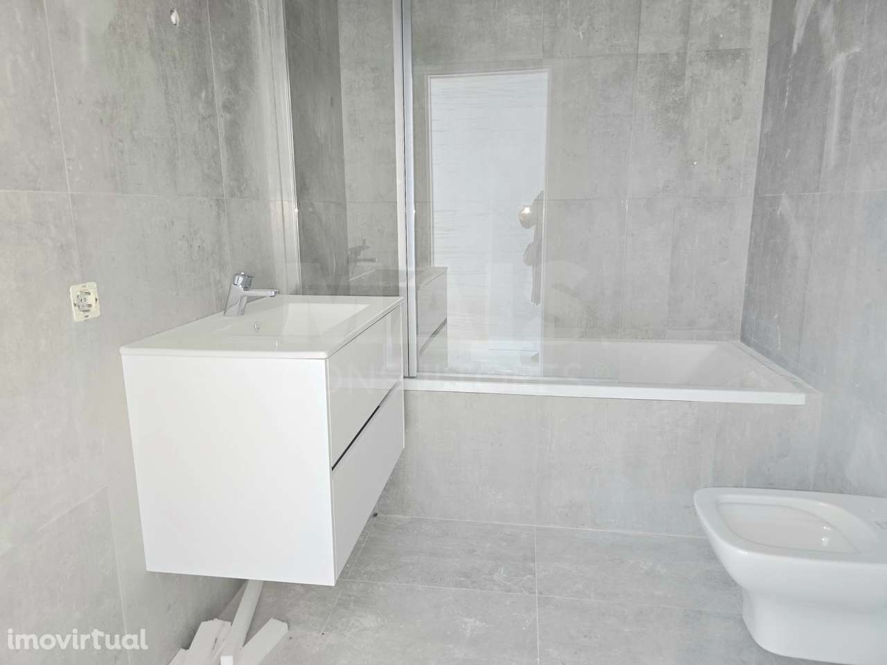 Apartamento T2 | 2º Andar | Vila Pouquet – Caldas da Rainha - Grande imagem: 4/4