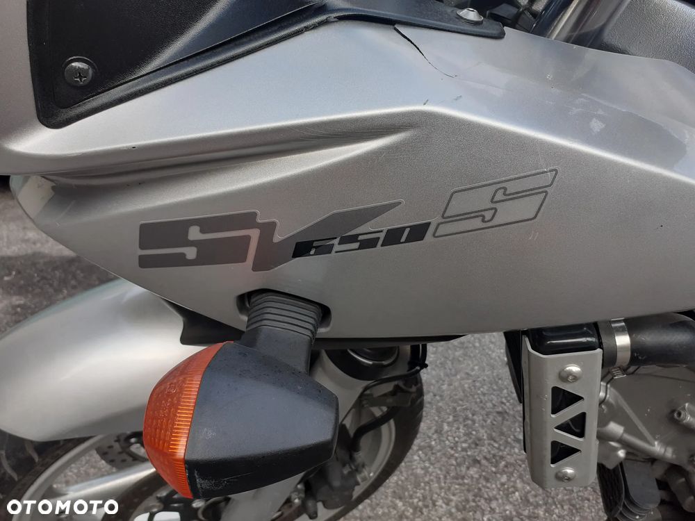 Suzuki SV - 32