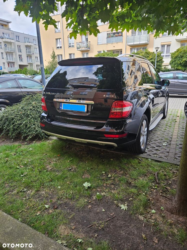 Mercedes-Benz ML 320 CDI 4-Matic - 2