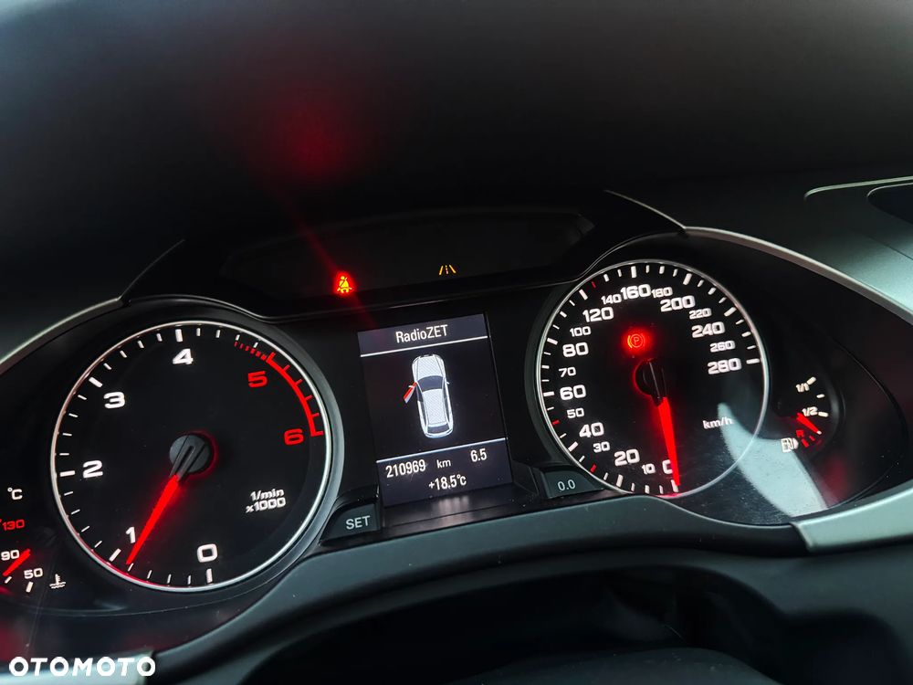 Audi A4 Avant 2.0 TDI DPF quattro S line Sportpaket (plus) - 17