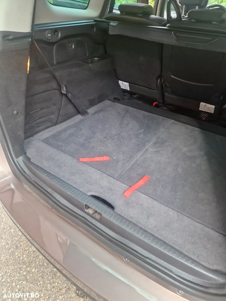 Renault Grand Scenic dCi 130 FAP Dynamique - 20